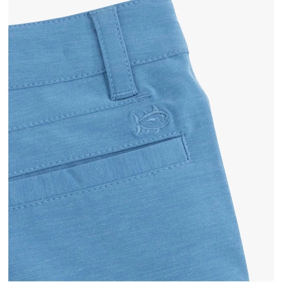 NWT Southern Tide Boys Heathered T3 Gulf Short Color: Heather Atlantic Blue - Picture 3 of 12